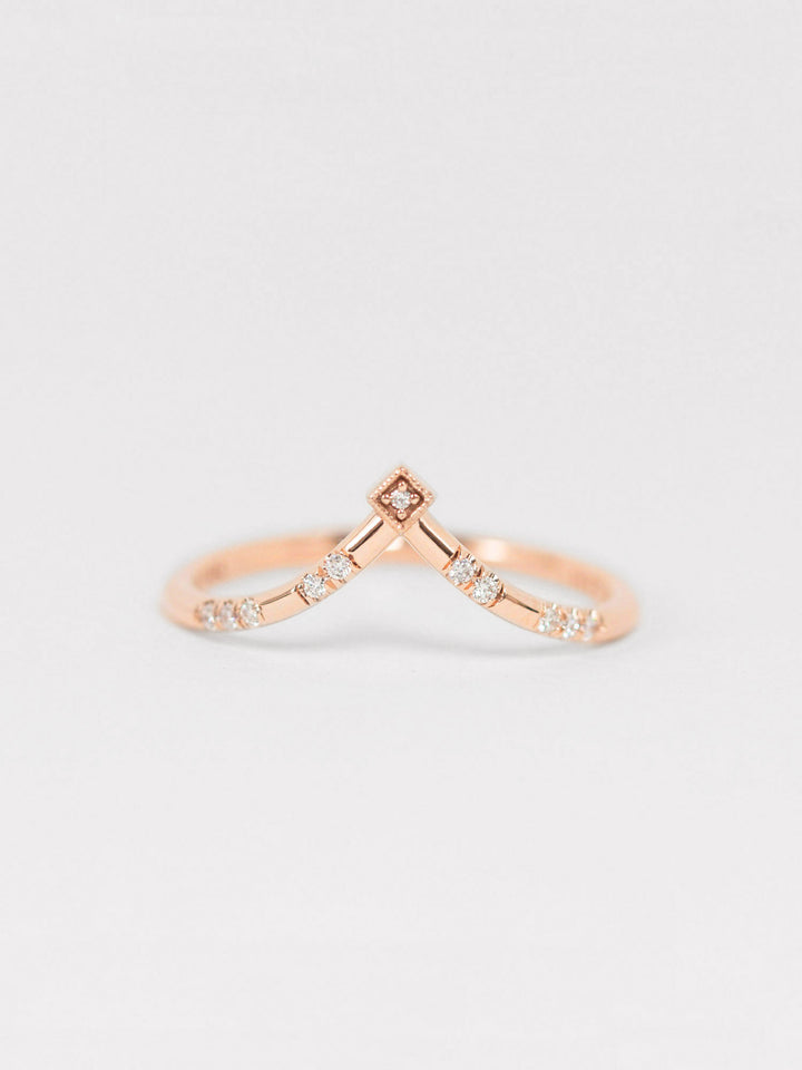 hiddenspace-engagement-ring-quinn-band-product-front