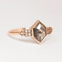 hiddenspace-engagement-ring-quinn-salt-and-pepper-diamond-product-right