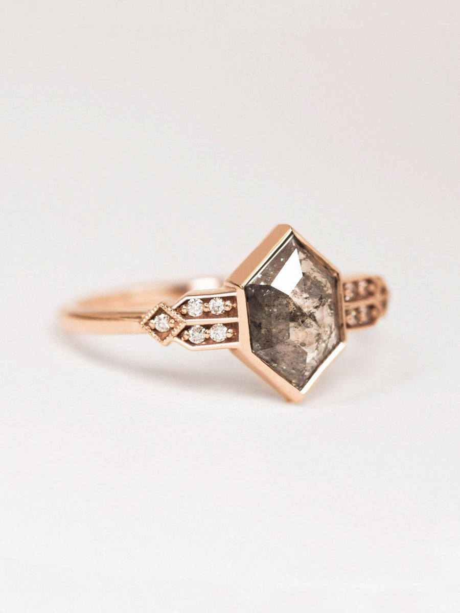 hiddenspace-engagement-ring-quinn-salt-and-pepper-diamond-product-right