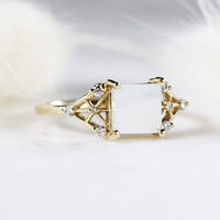 hiddenspace-engagement-rings-pearl-daisy-square-pearl-14k-right