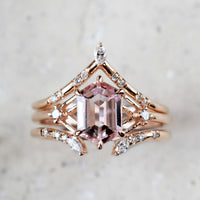 hiddenspace-engagement-rings-princess-tracery-morganite-14k-front-with-band_2