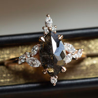 hiddenspace-jewelry-salt-and-pepper-diamond-engagement-rings-orabelle-concept-4