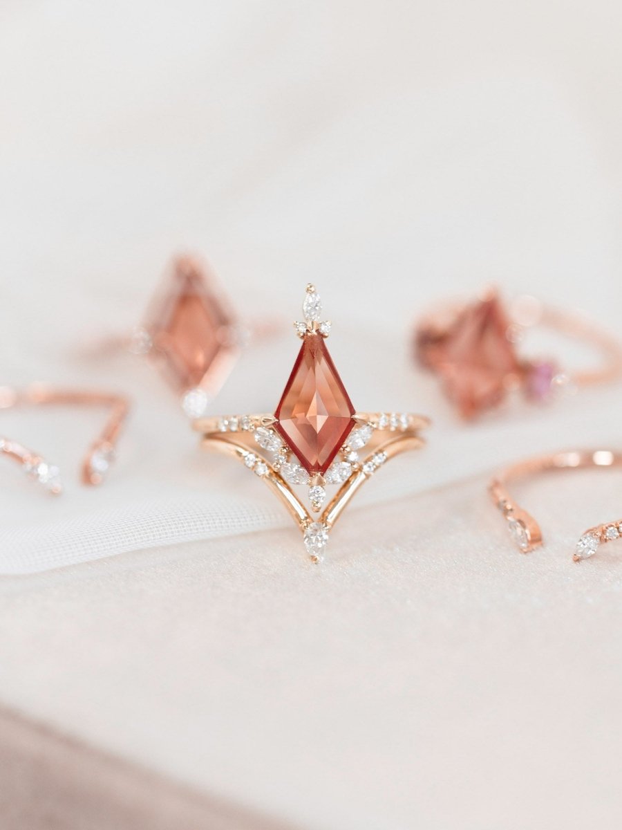 hiddenspace jewelry unique engagement ring architectural design fine jewelry art deco inspire unique engagement ring vintage jewelry bridal ring one-of-a-kind engagement ring alternative jewelry IGNATIA DESIGN