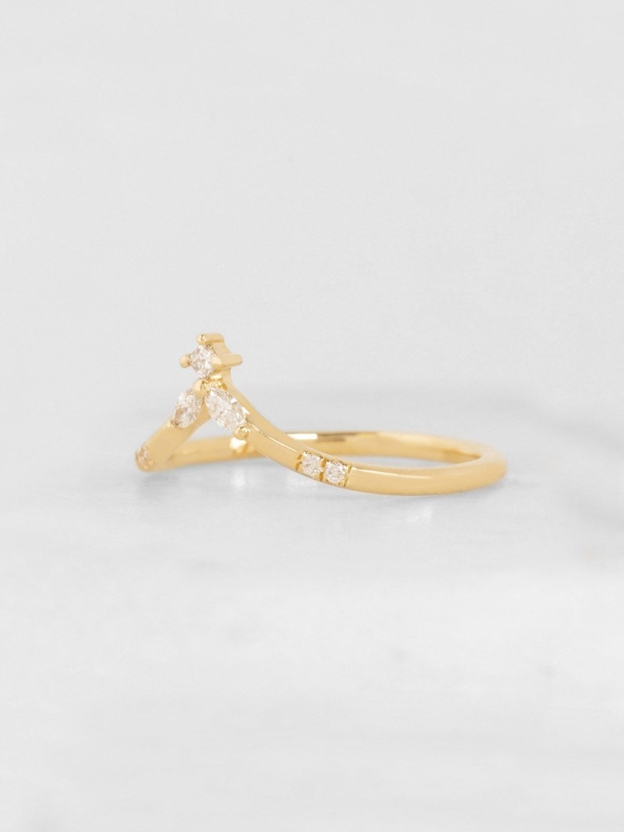 hiddenspace jewelry los angeles fine jewelry wedding band 14k gold art deco minimalism diamond ring stacking band