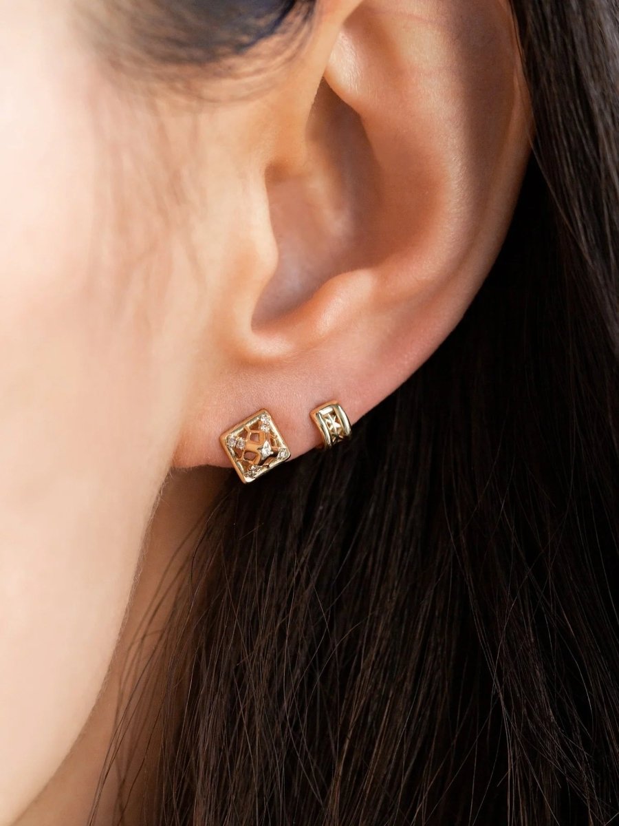 Line Rectangle Mini Stud