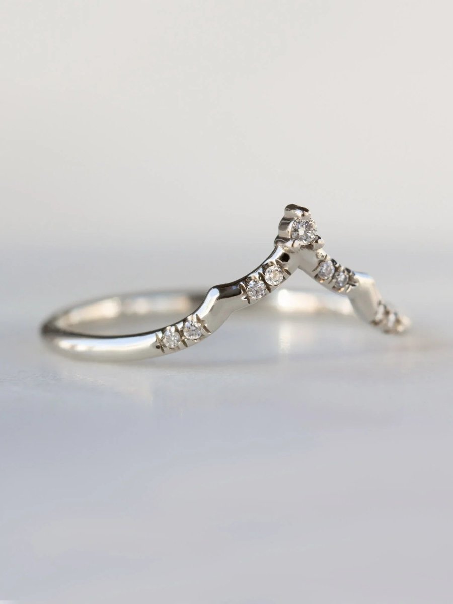 hiddenspace jewelry fine jewelry los angeles art deco design architectural fine jewelry wedding band stacking rings stackable band 14k gold ring diamond ring unique fine jewelry LITTLE TIARA BAND