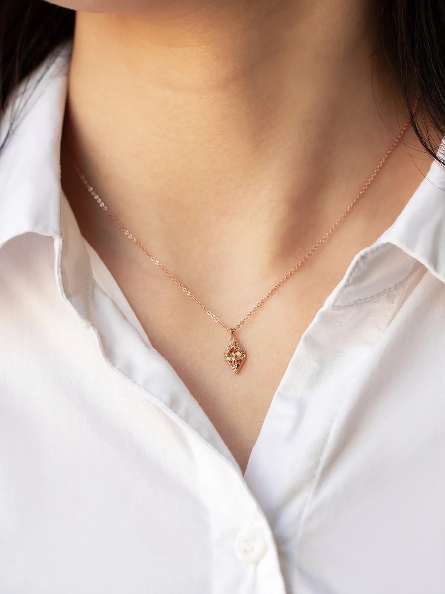 Louvre Mini Charm - HIDDENSPACE