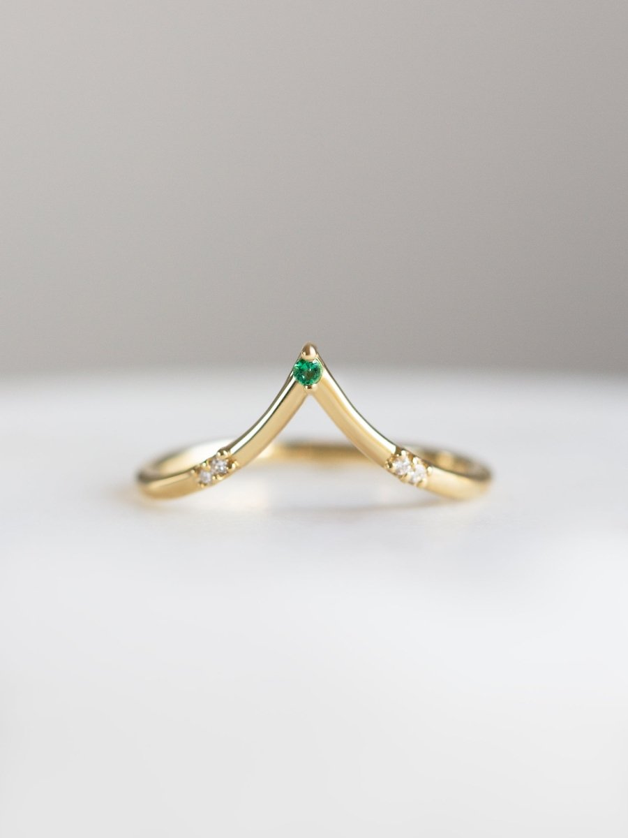 Hiddenspace jewelry fine jewelry emerald wedding band matching ring stacking ring engagement ring art deco fine jewelry unique stackings architectural design vintage ring